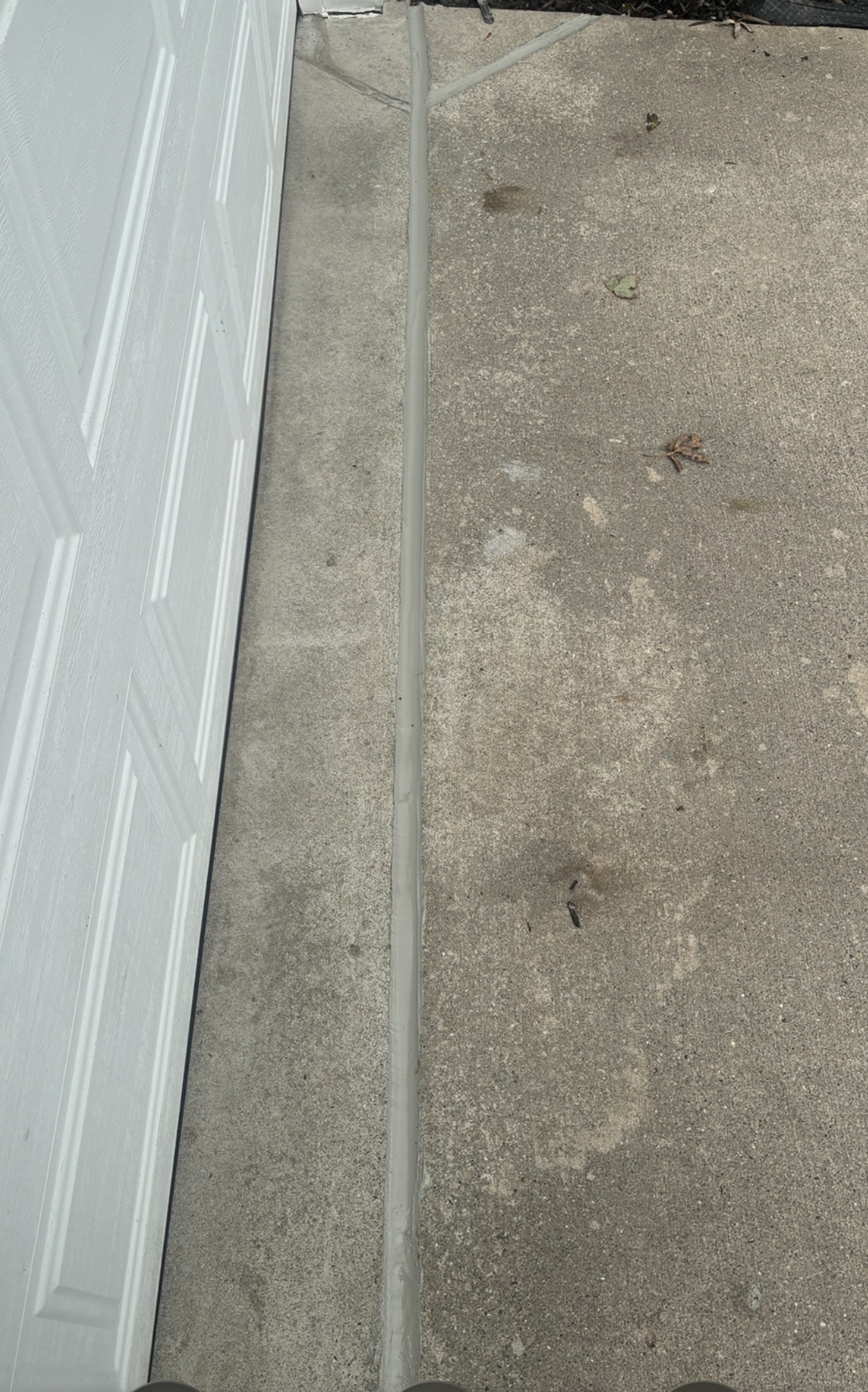 Joint Sealing with Polyurethane Caulk — Finished Joints